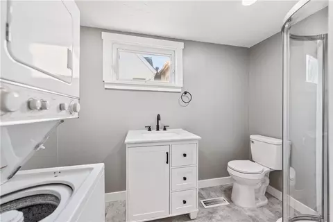 225 Sherman Ave, Vandergrift, PA 15690 photo 30