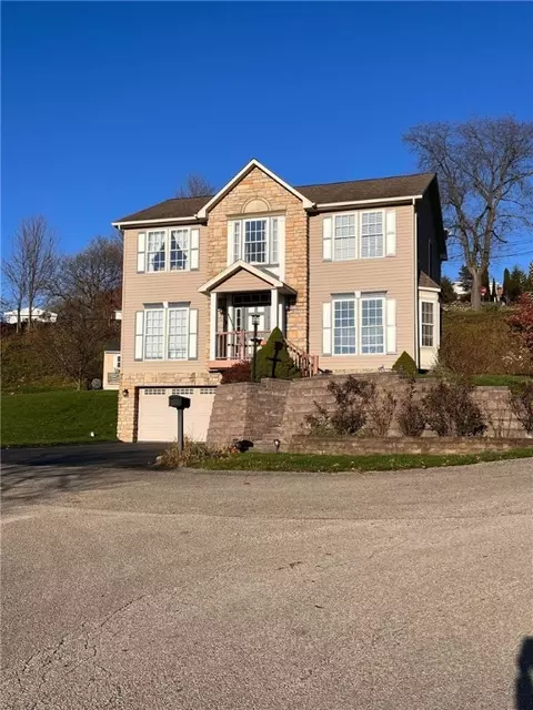 4 Ben Franklin St, Uniontown, PA 15401