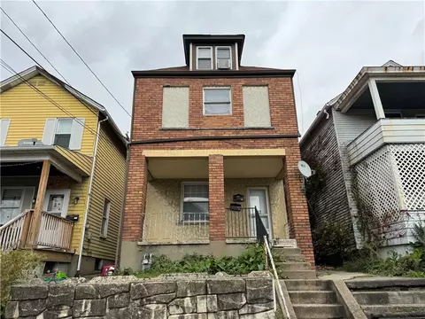 642 Olive Ln, Ambridge, PA 15003