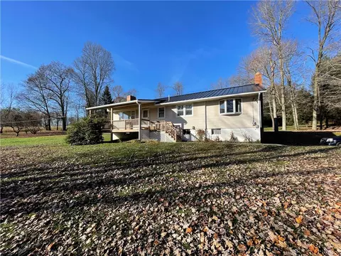 2898 Barkley Church Rd, Vintondale, PA 15961