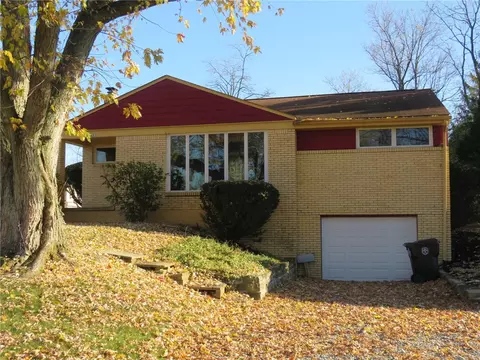 5533 Clark Ave, Bethel Park, PA 15102