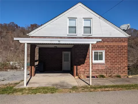 162 2nd St, Clarksville, PA 15322