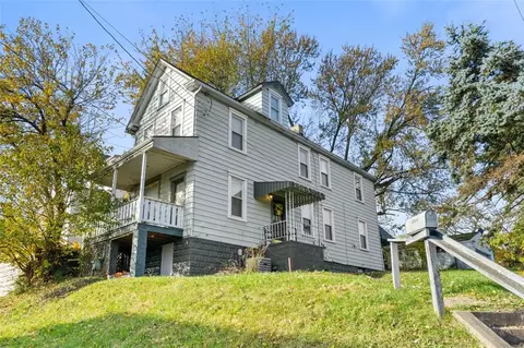 4402 Francis St, West Mifflin, PA 15122