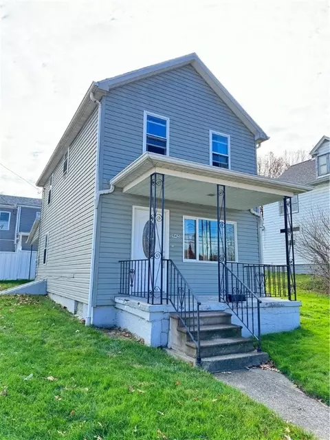 942 Henry St, Belle Vernon, PA 15012