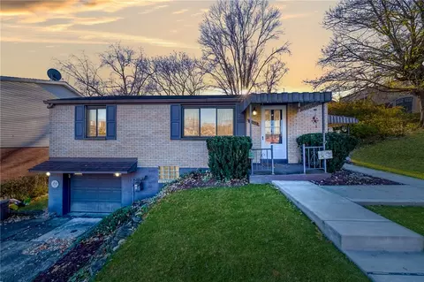 1500 Roosevelt Ave, South Park, PA 15129