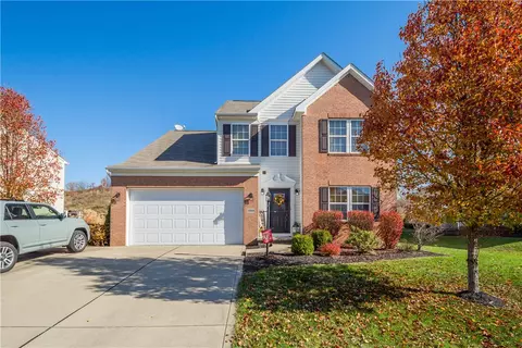 2058 Majestic Dr, Canonsburg, PA 15317