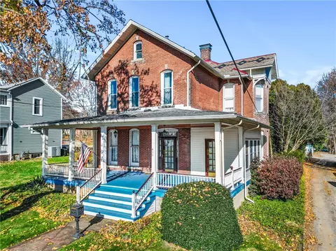 439 E Butler St, Mercer, PA 16137