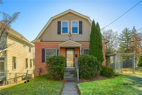 1035 School St, Coraopolis, PA 15108