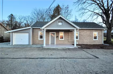 703 Mine Dr, Elizabeth, PA 15037