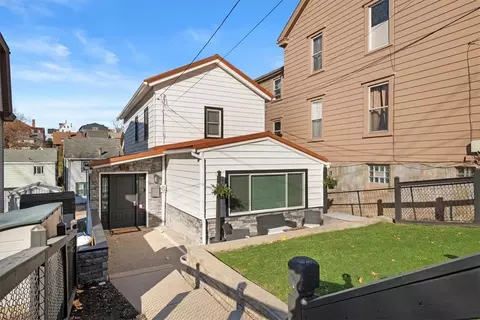 224 Ulysses St, Pittsburgh, PA 15211