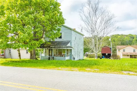 2318 Mcintyre Rd, Mc Intyre, PA 15756