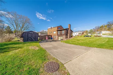 13970 Wayne, Irwin, PA 15642 photo 2