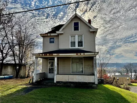 719 2nd St, Rochester, PA 15074