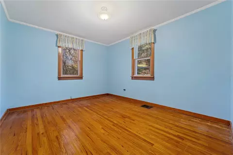 338 Brownlee Rd, Eighty Four, PA 15330 photo 11