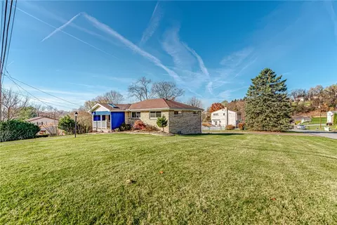 1572 Marion Dr, North Huntingdon, PA 15642