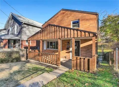 2447 Starkamp St, Pittsburgh, PA 15226