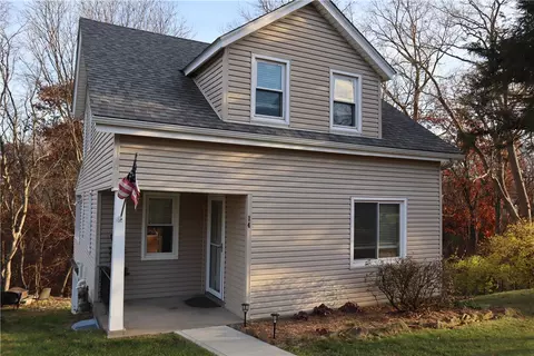 14 5th St, Carnegie, PA 15106