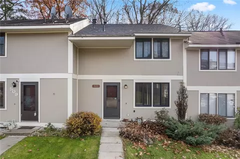 511 Hunters Path Rd, Bridgeville, PA 15017