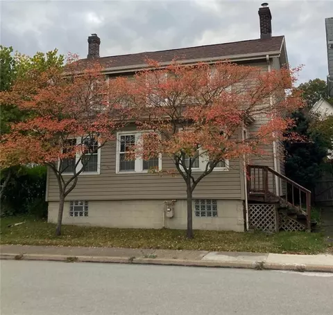 343 College Ave, Greensburg, PA 15601