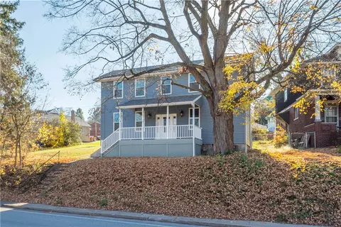 1822 State Ave, Coraopolis, PA 15108