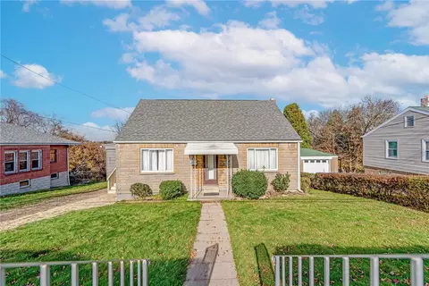 723 Midway Dr, Pittsburgh, PA 15215