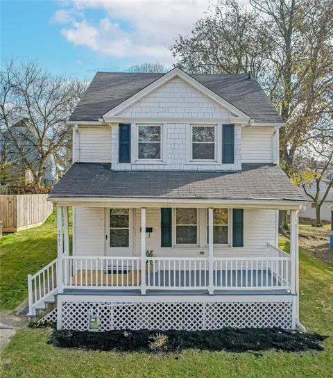 1721 Boundary St, Aliquippa, PA 15001