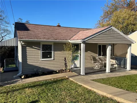 136 Marietta Dr, White Oak, PA 15131