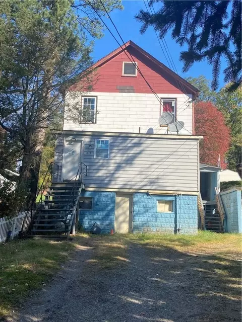 1615 Cedar Ave, Turtle Creek, PA 15145