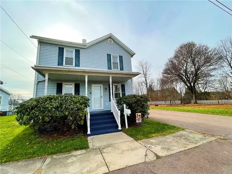 308 Olinger St, Meyersdale, PA 15552