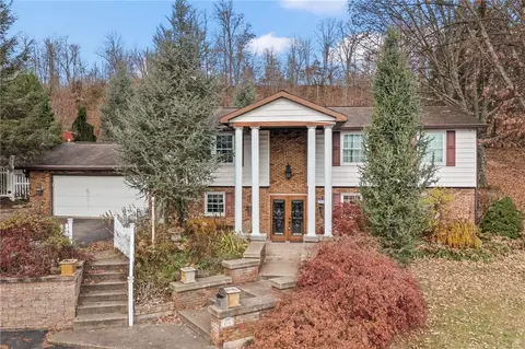 218 Sterling Ave, Masontown, PA 15461