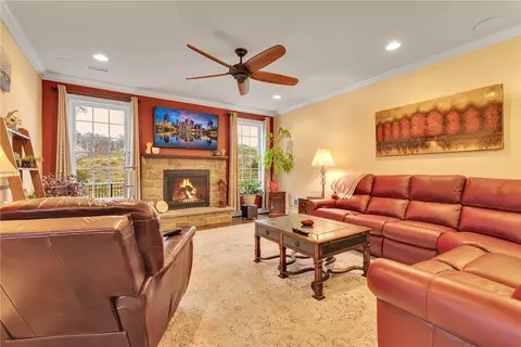 120 Resolution Dr, Mars, PA 16046 photo 14