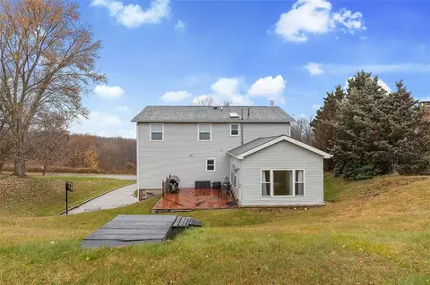 Exterior - 146 Biskup Ln, Monaca, PA 15061 photo 4 of 6