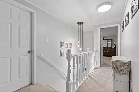 Entry Way - 146 Biskup Ln, Monaca, PA 15061 photo 2 of 2