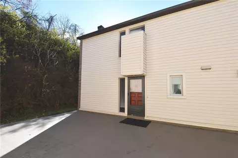 1479 Spreading Oak Dr # C, Pittsburgh, PA 15220