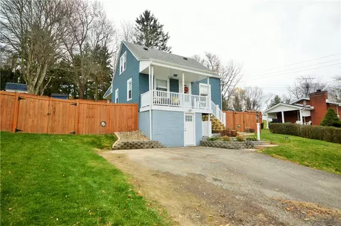 39 Green Oak Dr, Coraopolis, PA 15108