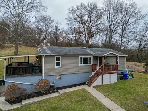 1571 Oakdale Rd, Oakdale, PA 15071