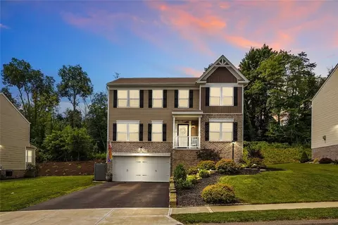 2014 Casey Dr, Aliquippa, PA 15001