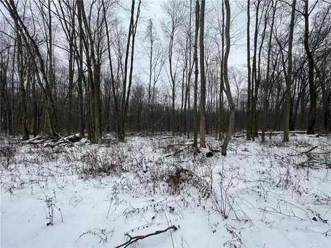 19 Hilltop Acres Road, Slippery Rock, PA 16057