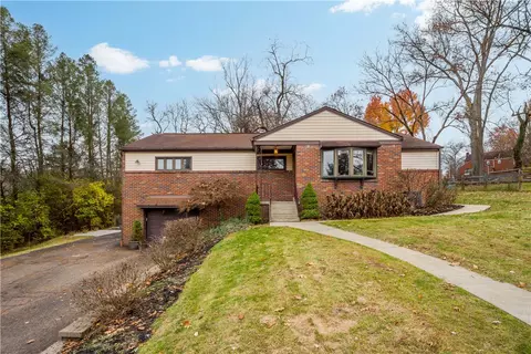 134 Marwood Dr, Pittsburgh, PA 15241