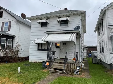 507 14th St, Ford City, PA 16226