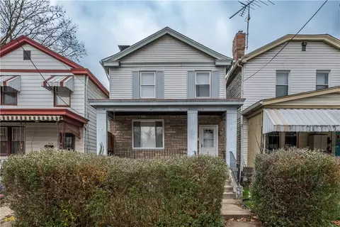 1626 Leolyn St, Pittsburgh, PA 15210