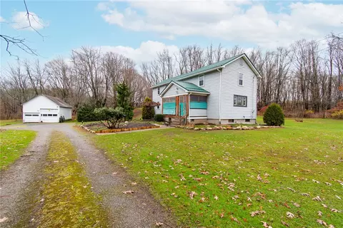 685 Forbes Rd, New Castle, PA 16101