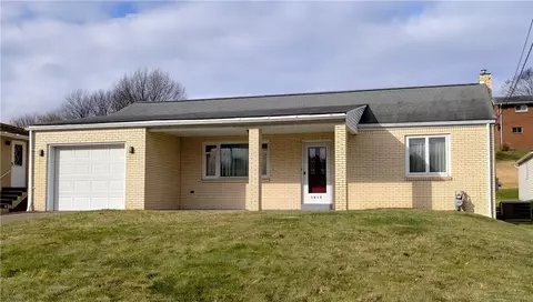 1015 Ohio, Jeannette, PA 15644