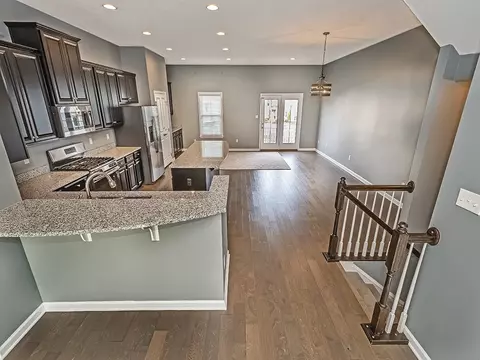 154 Seneca Pl, Mars, PA 16046 photo 6