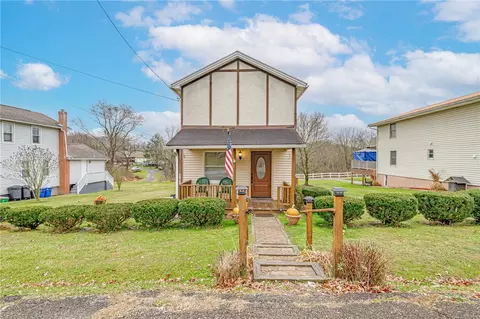 249 Orchard St, Bairdford, PA 15006
