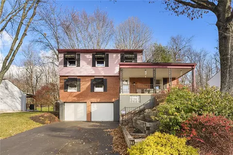 159 Pinehurst Dr, Freedom, PA 15042