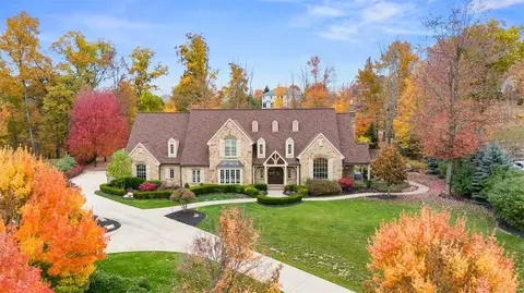 510 Jennifer Ln, Gibsonia, PA 15044
