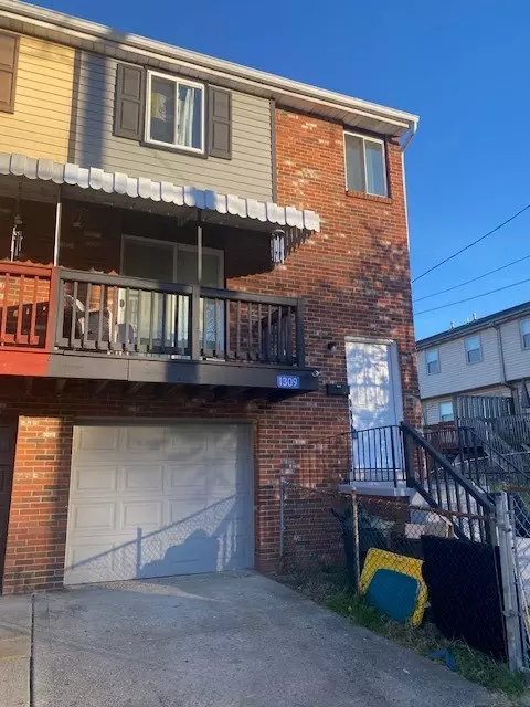 1309 Evans Ave, Mckeesport, PA 15132