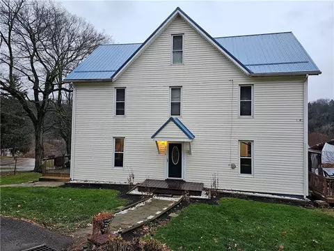 901 Chestnut St, Emlenton, PA 16373