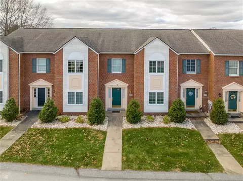 105 Merion Ct, Greensburg, PA 15601
